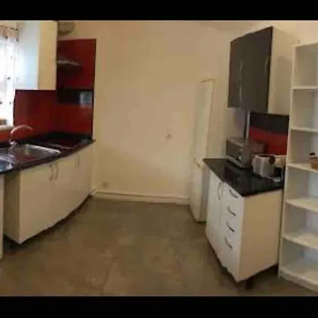 Alexa T2, Center Two Bedrooms Self Check-in * Αλμπουφέιρα